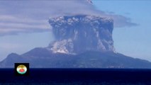 Eruption volcanique gigantesque au Japon - mont Shindake