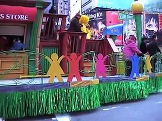 Sesame Street Float Macy's Thanksgiving parade