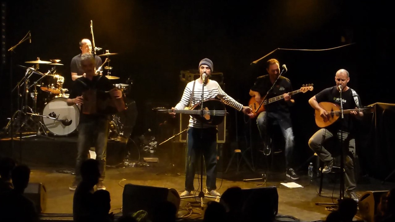 NAÏAS à la MJC l'escale - PAROLES DE SAGE (live)