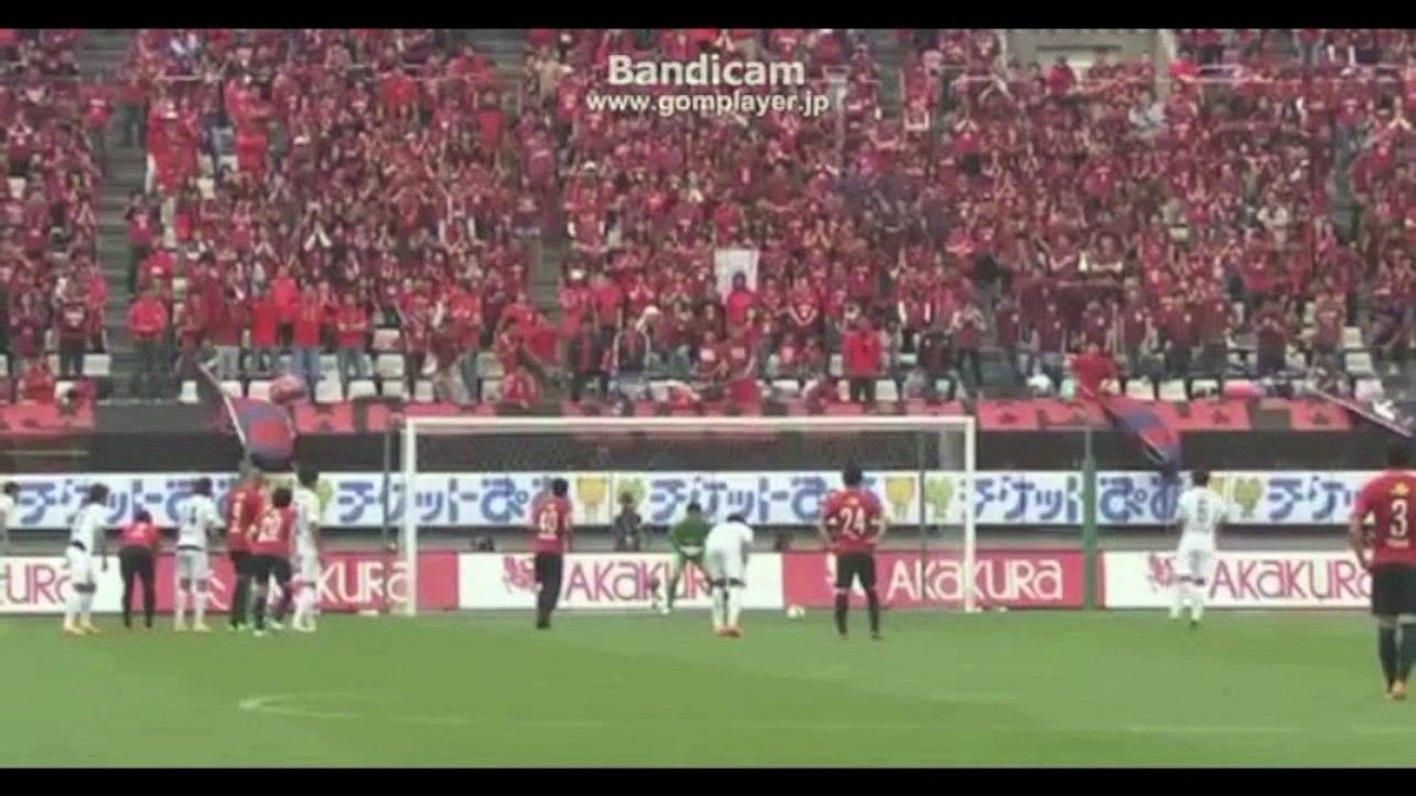 Jリーグ 鹿島アントラーズvsサンフレッチェ広島 小笠原満男17年連続ゴールを決める
