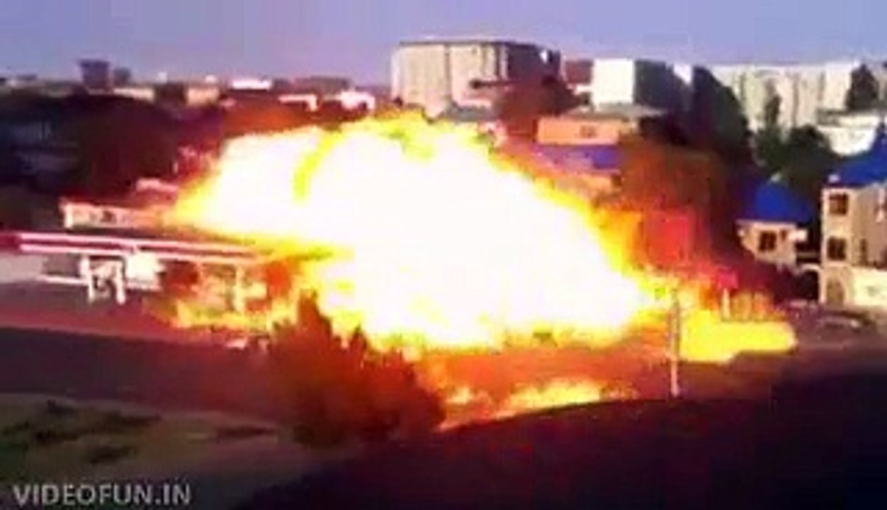 Gas Station Explosion In Russia Is Terrifying(follow for more)