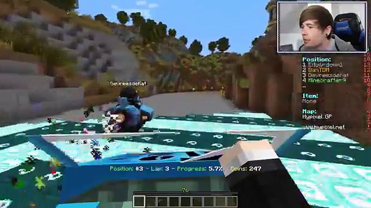 Minecraft _ MARIO KART IN MINECRAFT!! _ Turbo Kart Racers Minigame