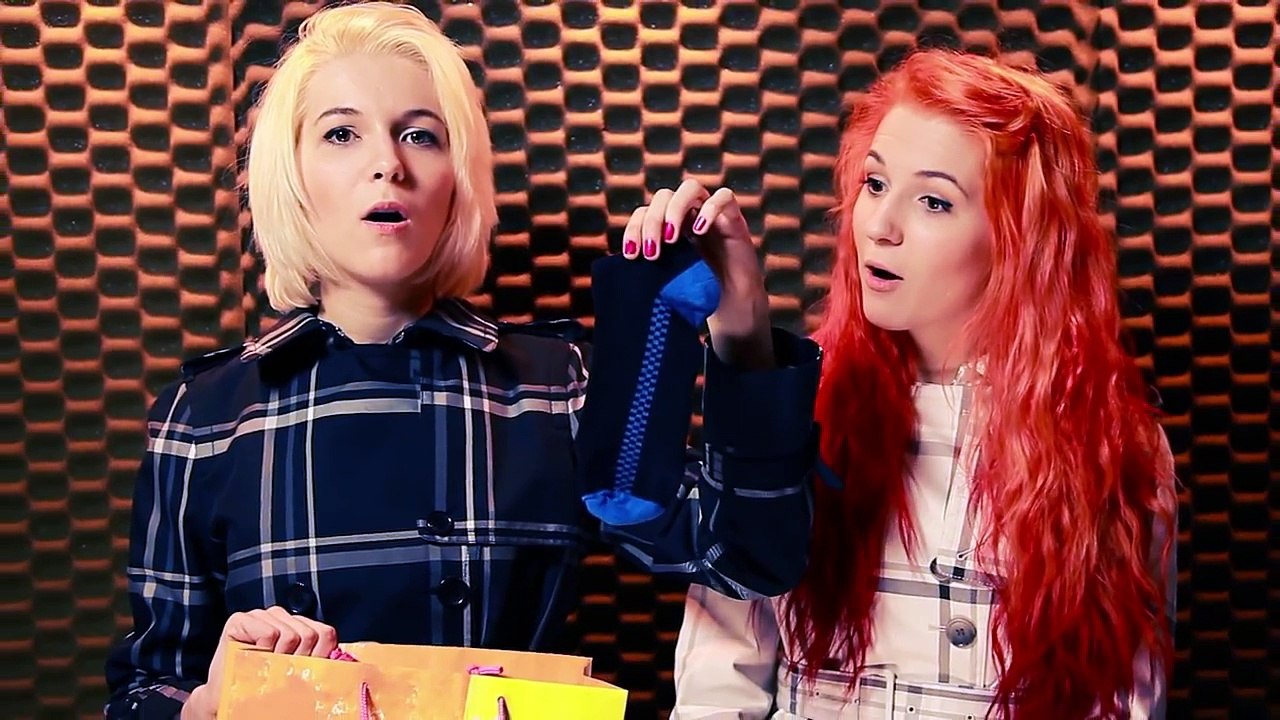 Bus Stop - MonaLisa Twins (The Hollies Cover)