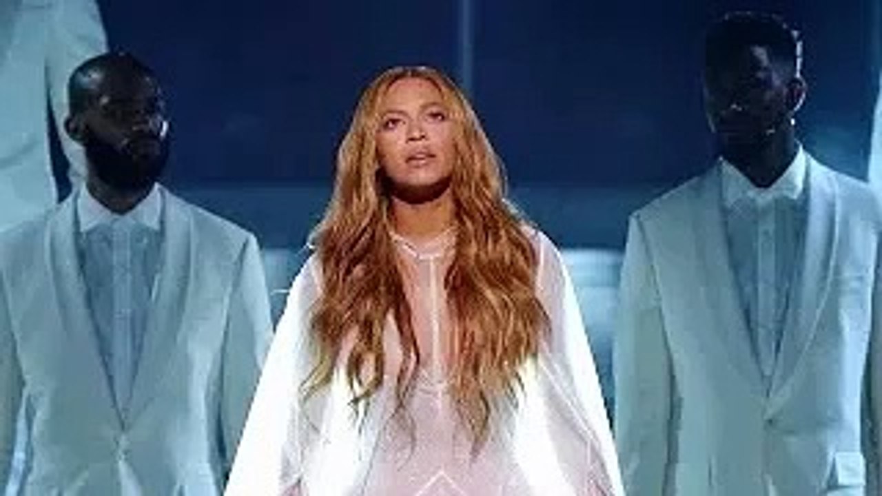 Beyoncé - Take My Hand. Precious Lord (57th GRAMMYs)