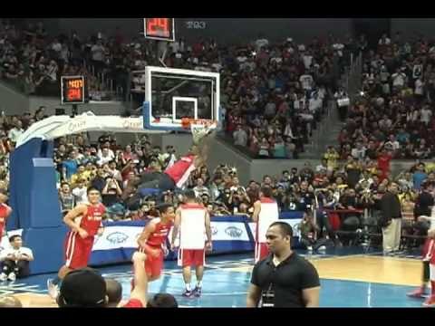 WATCH: Kiefer Ravena throws alley-oop to LeBron