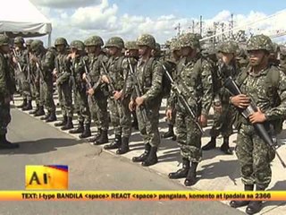 PNoy warns erring cops