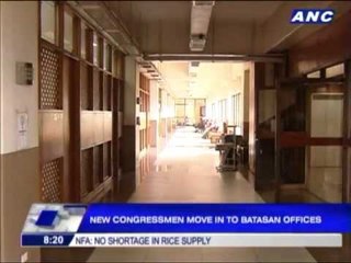 New congressmen move in to Batasan offices