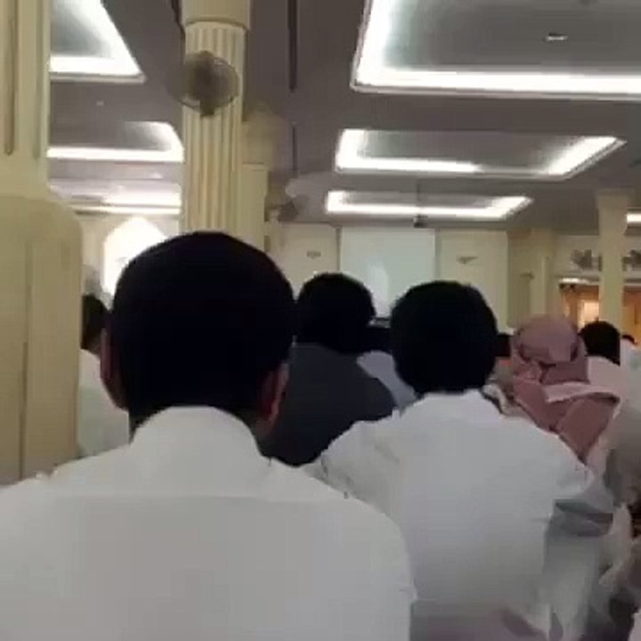 UAE bomb attack the mosque in friday 2015