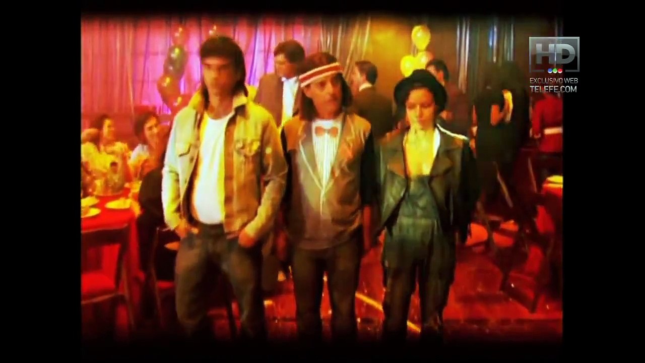 El clip de los 100 capitulos.Los Graduados