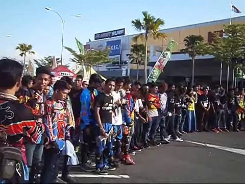 Super Extreme Matic Motor Freestyler Stunt Rider