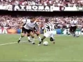 Football Skill - Robinho Vs Corinthians