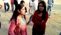 college girls fight (shame on you girl & boy beating a single girl)