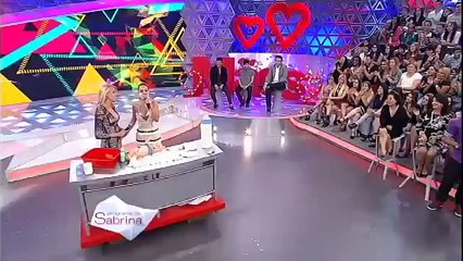 Programa da Sabrina 09/05/2015 Emoção Ana Hickmann recebe mensagem em homenagem ao Dia das Mães1