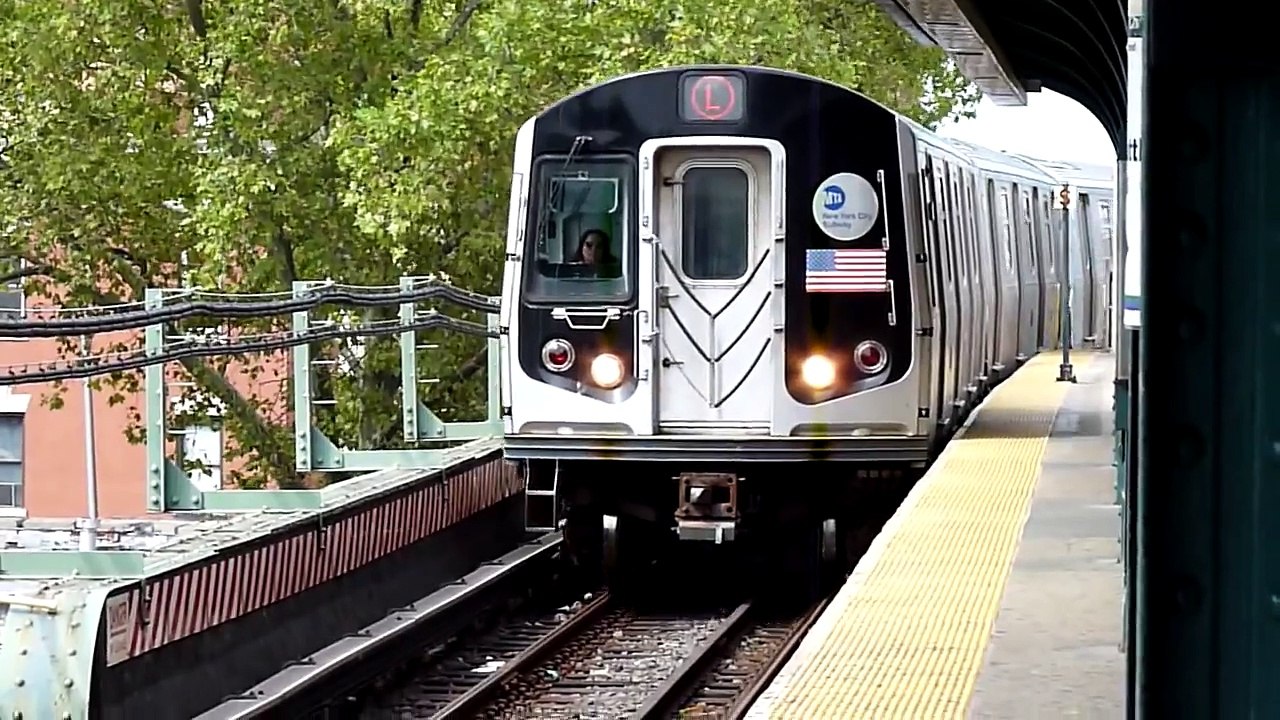 R143 L train at Broadway Junction via Jamaica bound track