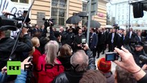 Czech Republic: See protesters EGG President Milos Zeman