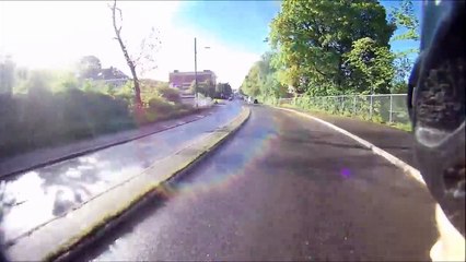 Un passager de bus aux yeux très très affûtés!