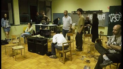 Portuguese ask to  Icelanders