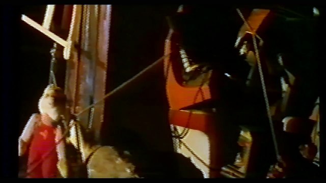 Ian McCulloch- Proud to Fall (HD)