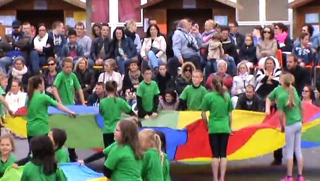 75 ans St Henri Comines - Spectacle 01