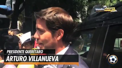 Arturo Villanueva rechazó maldiciones
