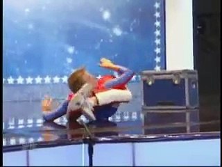 Mam Talent (USA): Człowiek-guma