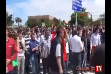 HDP mitingine saldırı: 10 gözaltı