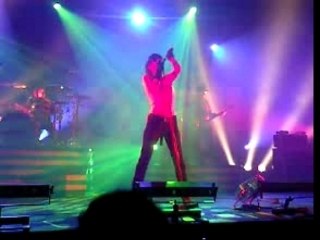 Superbus - Travel the world (live a Bdx)