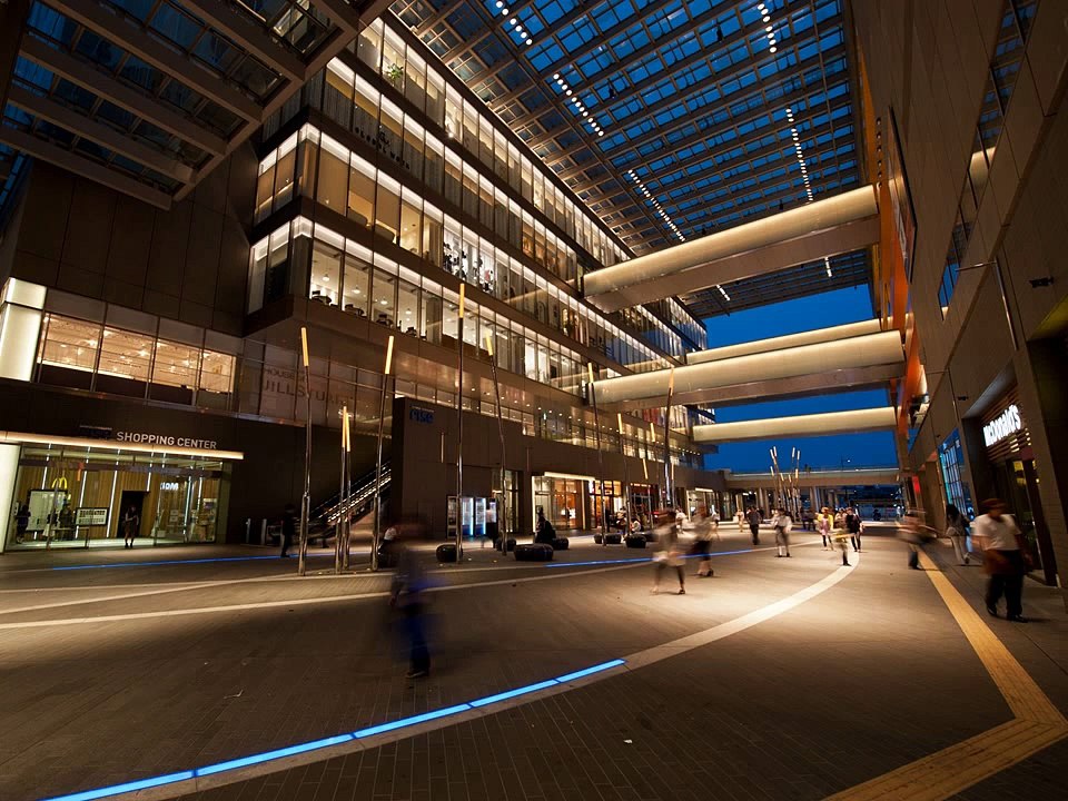 Futako-Tamagawa Rise + Galleria, Award of Excellence in 2012 IALD Int'l Lighting Design Awards