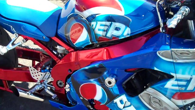 zx9 kawasaki allthingschrome pepsi bike 240 tirck out wil kick coke at the bike show