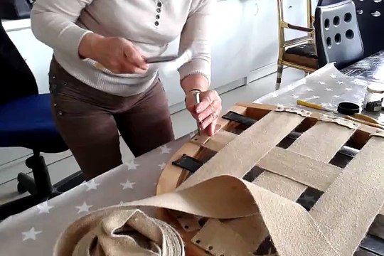 Des ptits clous, des ptits clous