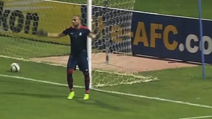 Un but contre son camp tout à fait cocasse !