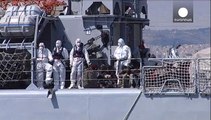 انتشال 17 جثة من قارب للمهاجرين انطلق من ليبيا