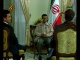 پرسش خبر نگار فرانسوي در مورد كاپشن احمدي نژاد