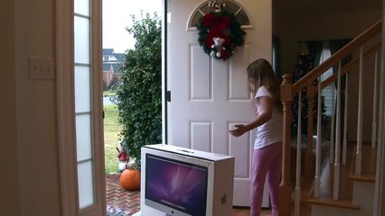 ‪FedEx Guy Throwing My Computer Monitor‬? Kids React - Shout Outs!