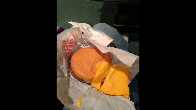 Quand les employés de fast-food se foutent bien de nous : compilation photo