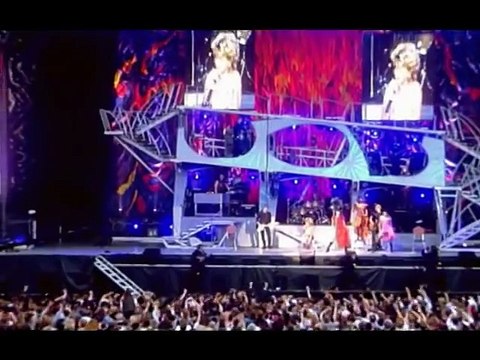 Tina Turner Private Dancer LIVE