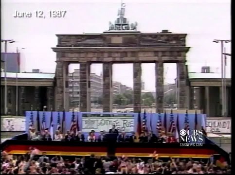 Mr. Gorbachev - tear down this wall. - Ronald Reagan, Berlin, 1987