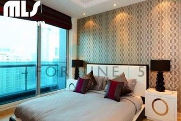 Gorgeous 3 BR plus maid in the heart of the Marina - mlsae.com