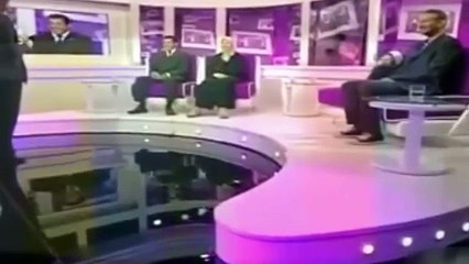 قصة الناس - 'أحمد' شاب يتيم عفوي يواجه مشاكله بالضحك والتفاؤل وجد عائلته (2)