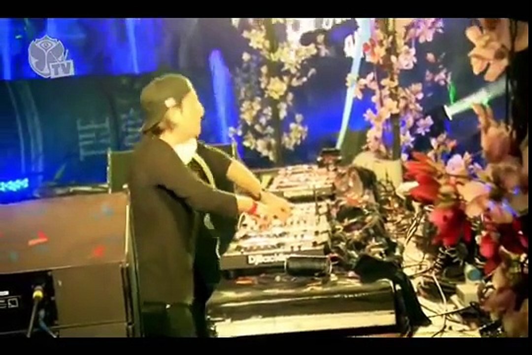 TomorrowWorld 2013 Live Atlanta @ Alesso vs OneRepublic - If I Lose Myself (Alesso Remix)