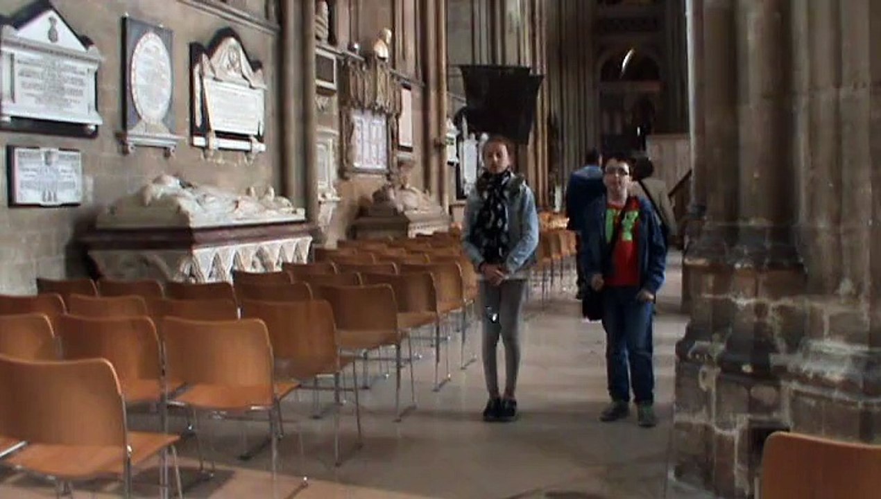 Dans la cathédrale