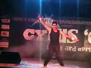 Achin Jaypee Noida Solo Moves at amity aiit