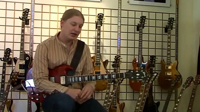 Derek Trucks talks guitar and plays incredible slide