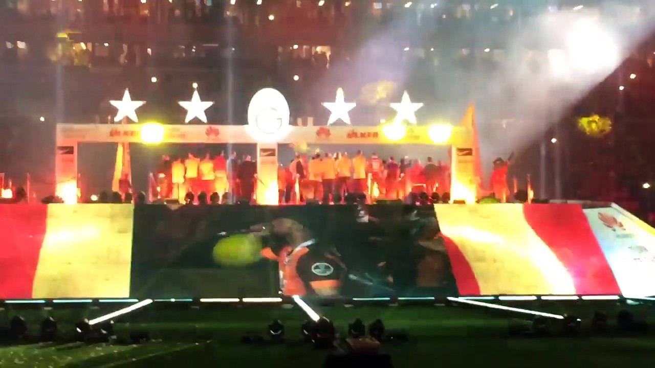 wesley sneijder fener ağlama tribün çekimi