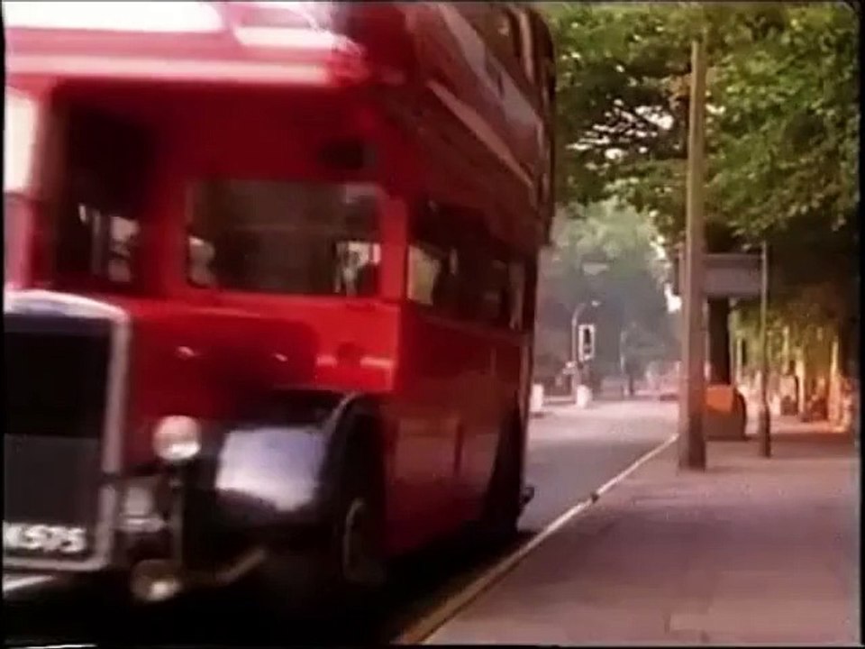 Brian & The Muppets Adventures Of Winnie The Pooh Storybook Classics Preview (Now Avalible)