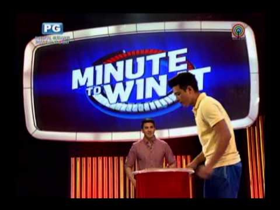 Jericho reaches level 9 on 'Minute To Win It'
