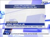 Burst pipe causes floods in Mandaluyong, Sta Ana