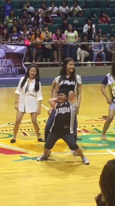 Liza Soberano and Niknok Cute Dance