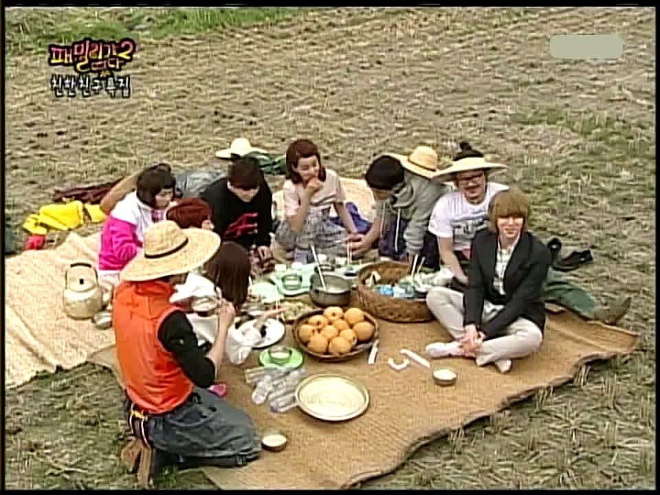 100502 SNSD YoonA & SuJu Heechul likes each other??