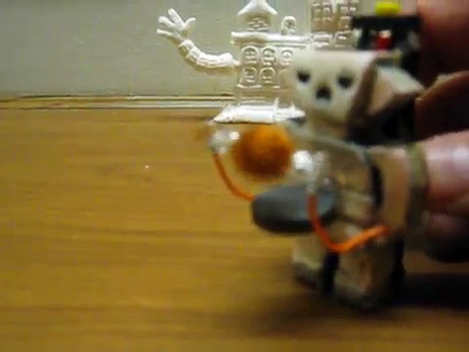 Electrobot: handmade electric motor toy